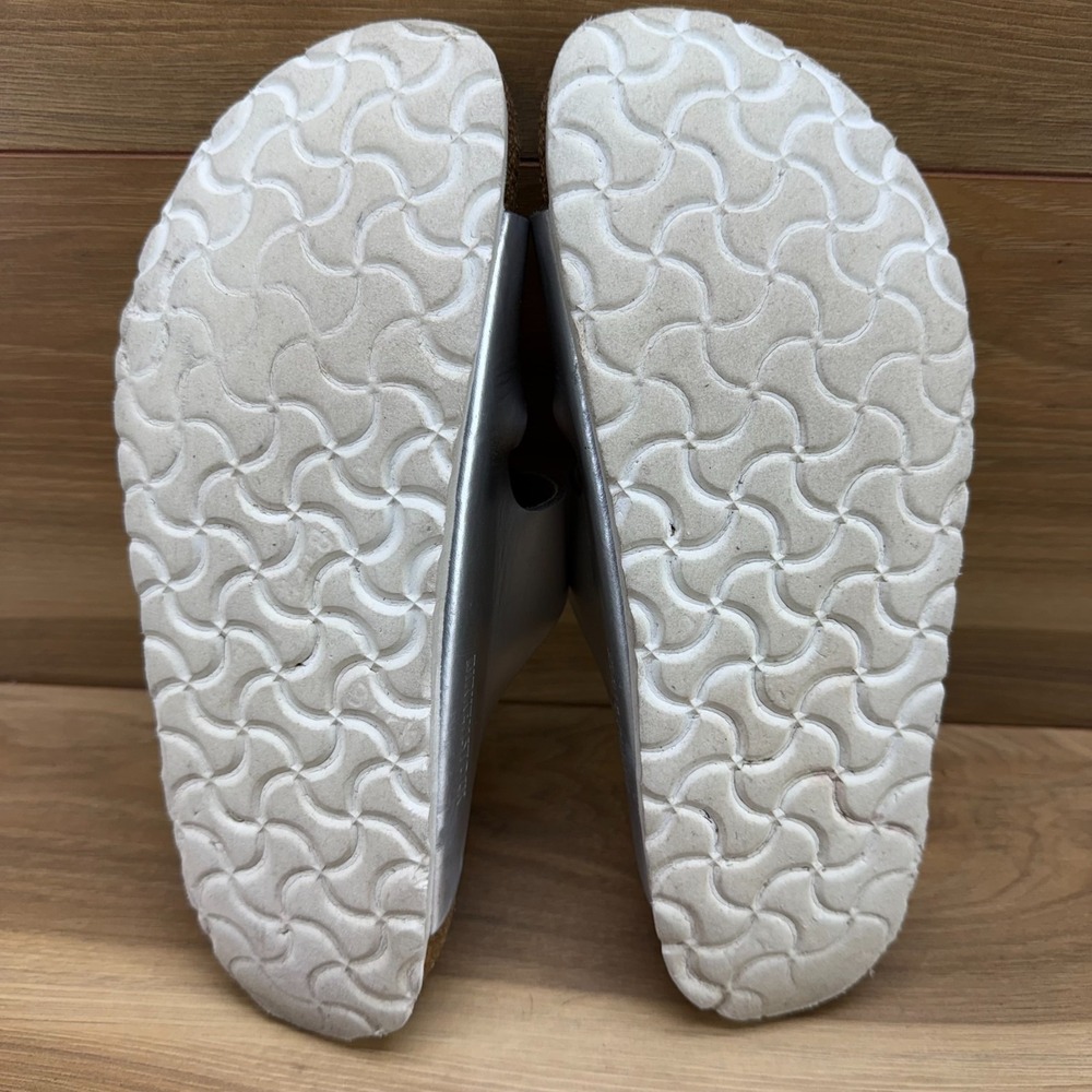 Birkenstock Arizona Soft Footbed Sandals Womens 8 N EU 39 Silver Leather Travel - Picture 9 of 10